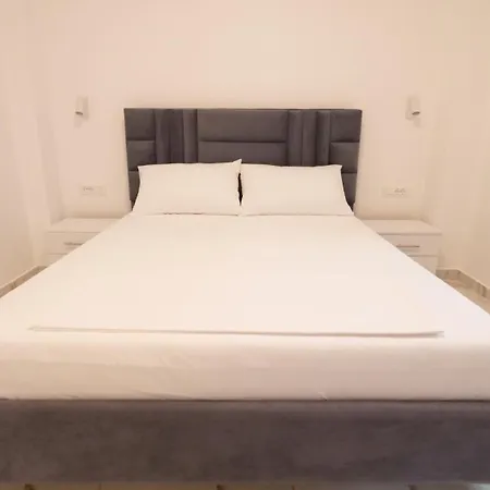 Blue Mare Саранда