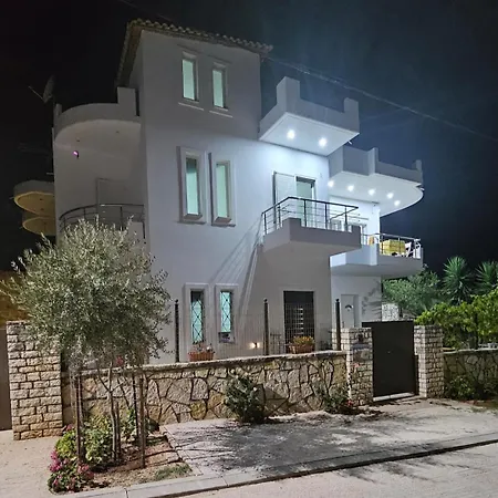 Blue Mare Саранда