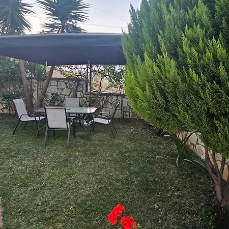 Blue Mare Sarandë