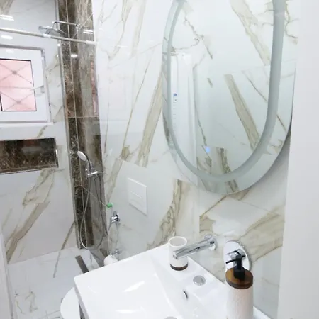 Blue Mare ساراندا