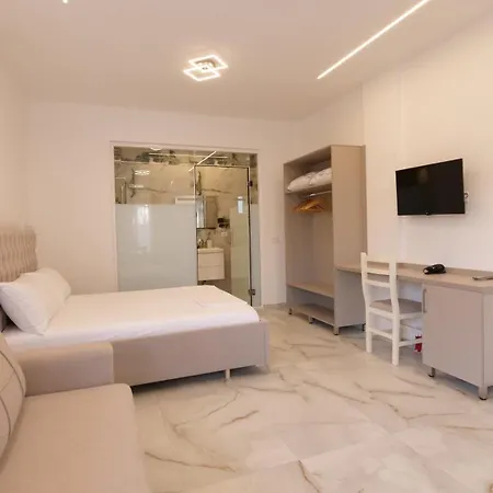 Blue Mare ساراندا