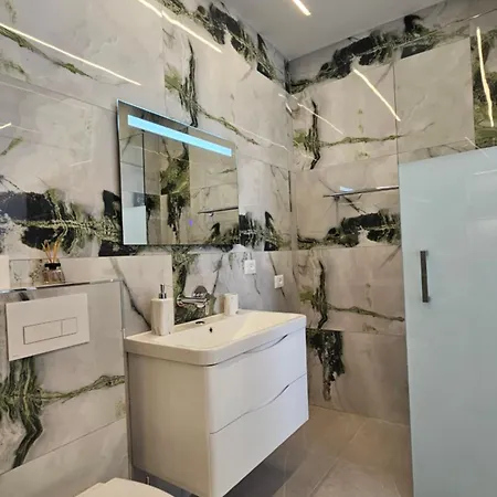 Blue Mare * ساراندا